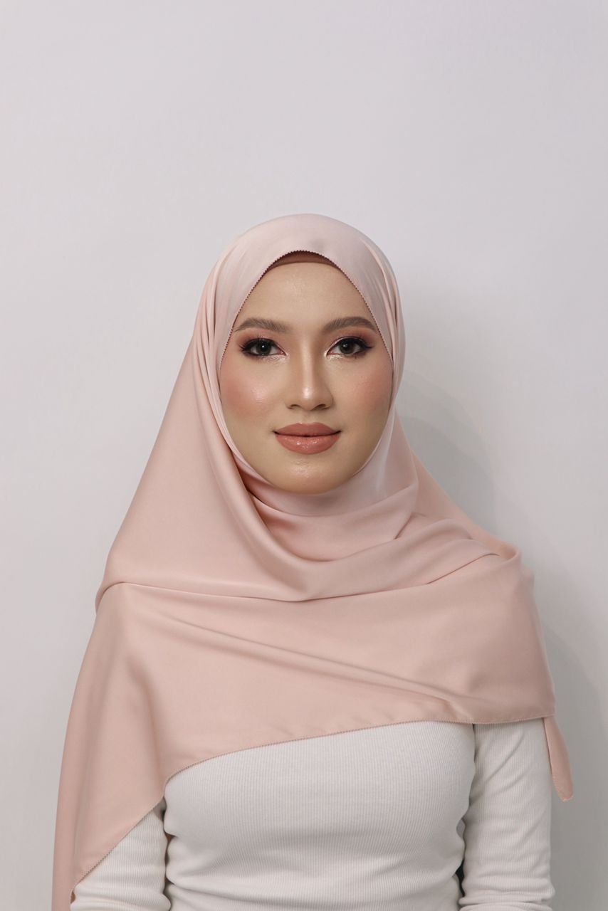 SATIN SILK - BARELY PINK