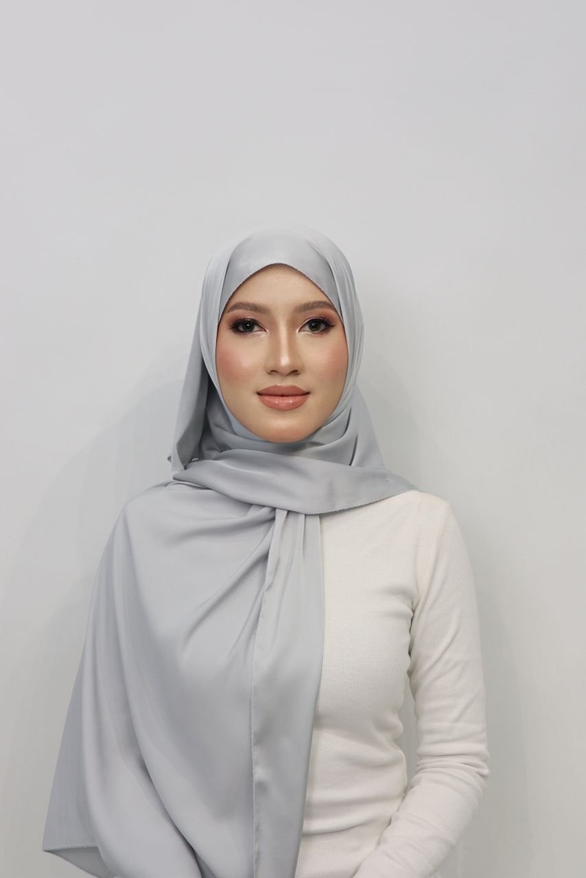 SATIN SILK - SILVERSTONE